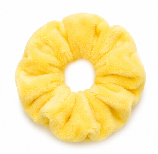 Scrunchie de Peluche Amarillo Pastel Vainilla - Butter Yellow