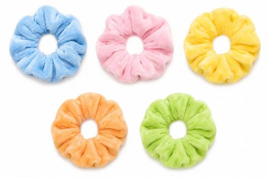 Set 5 Scrunchies de Peluche Suave | Felpa Teddy | Colores Pastel