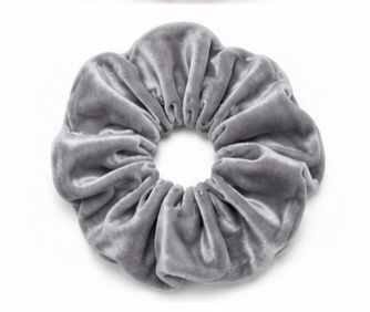 Scrunchie Gris Terciopelo | Gris Perla Minimalista
